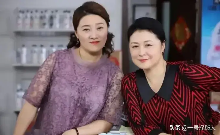 乡村爱情谢大脚:东北大地上的传奇女神,她的故事为何如此牵动人心?