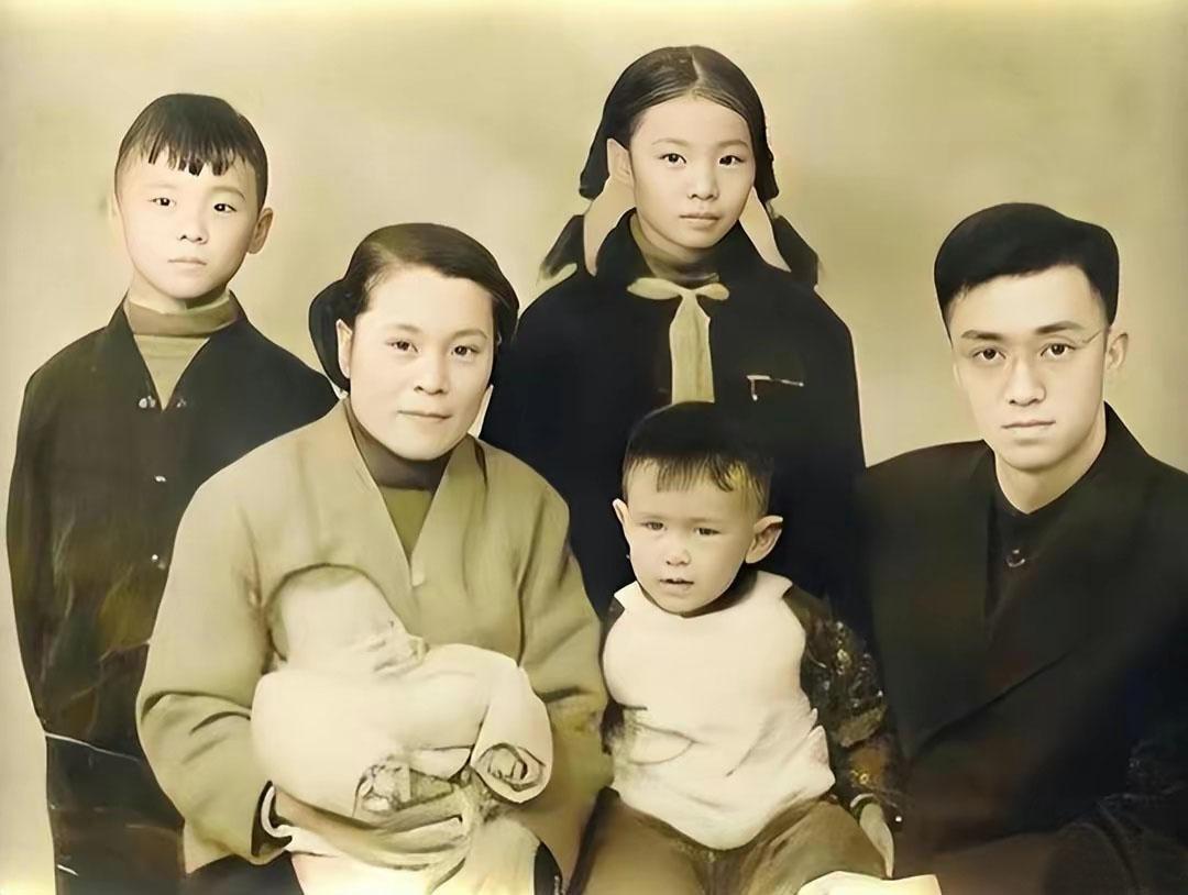 谢晋:电影史上的丰碑,家庭生活却充满无尽悲伤与挑战
