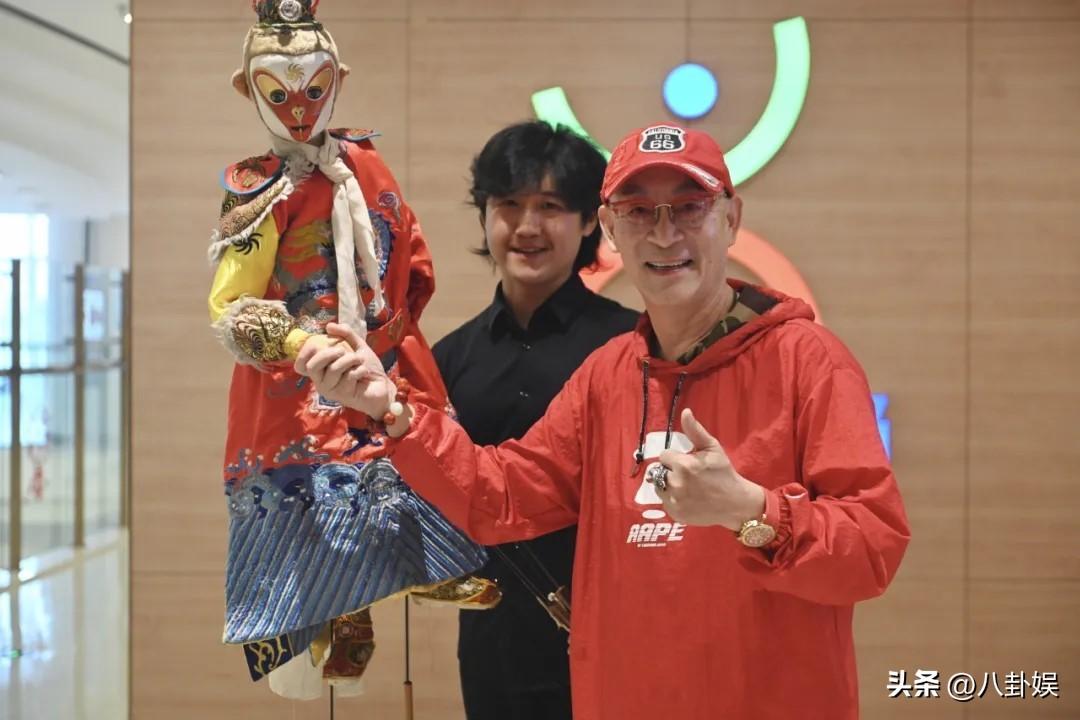 六小龄童晚节不保,靠一部剧吃老本,与游本昌差距一目了然
