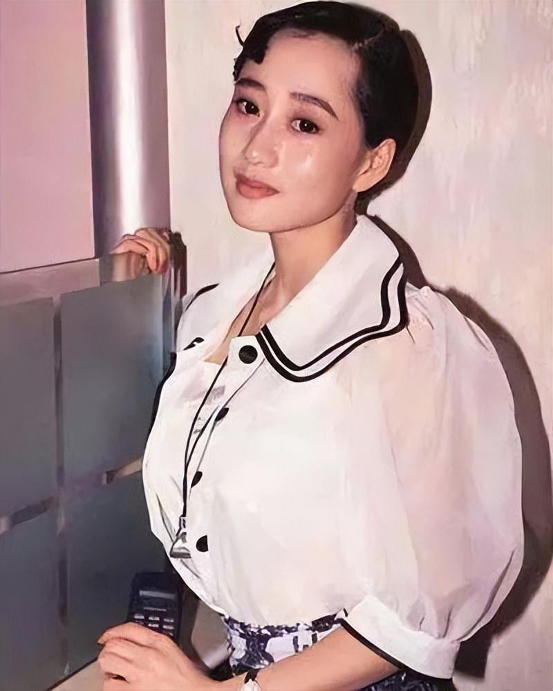 李连杰利智 34 年爱情长跑,背后故事令人唏嘘