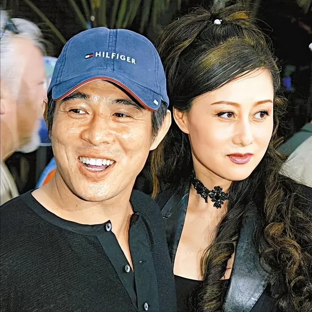 李连杰利智 34 年爱情长跑,背后故事令人唏嘘