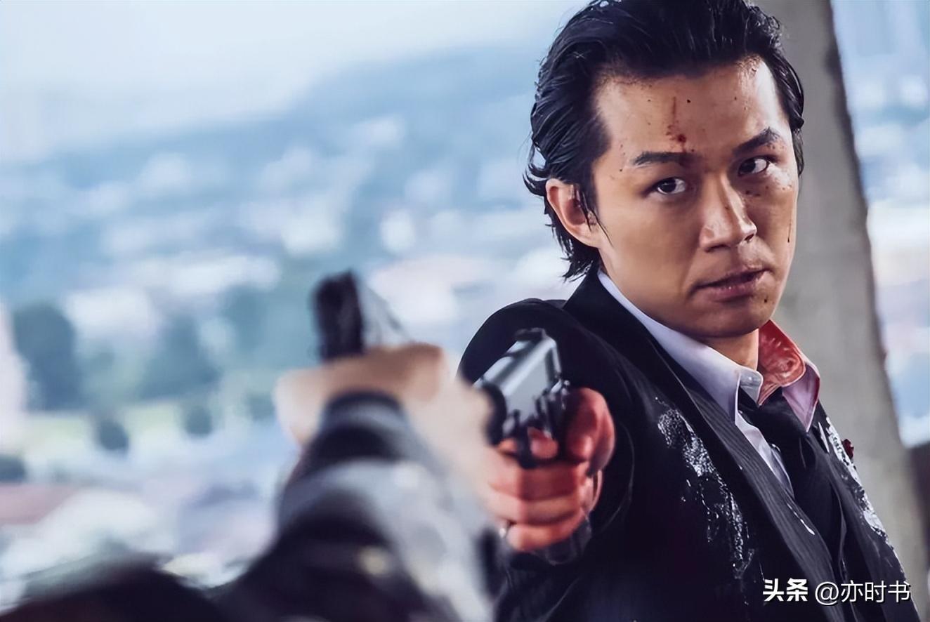 黄晓明旗下 16 位艺人无一红透半边天,是艺人难成才还是老板有所欠缺?