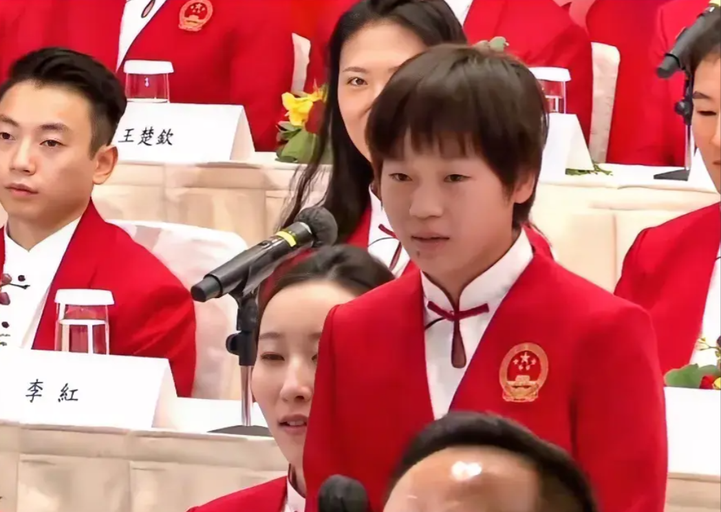 惠英红灵魂拷问陈若琳:全红婵为何没来香港吃点心?