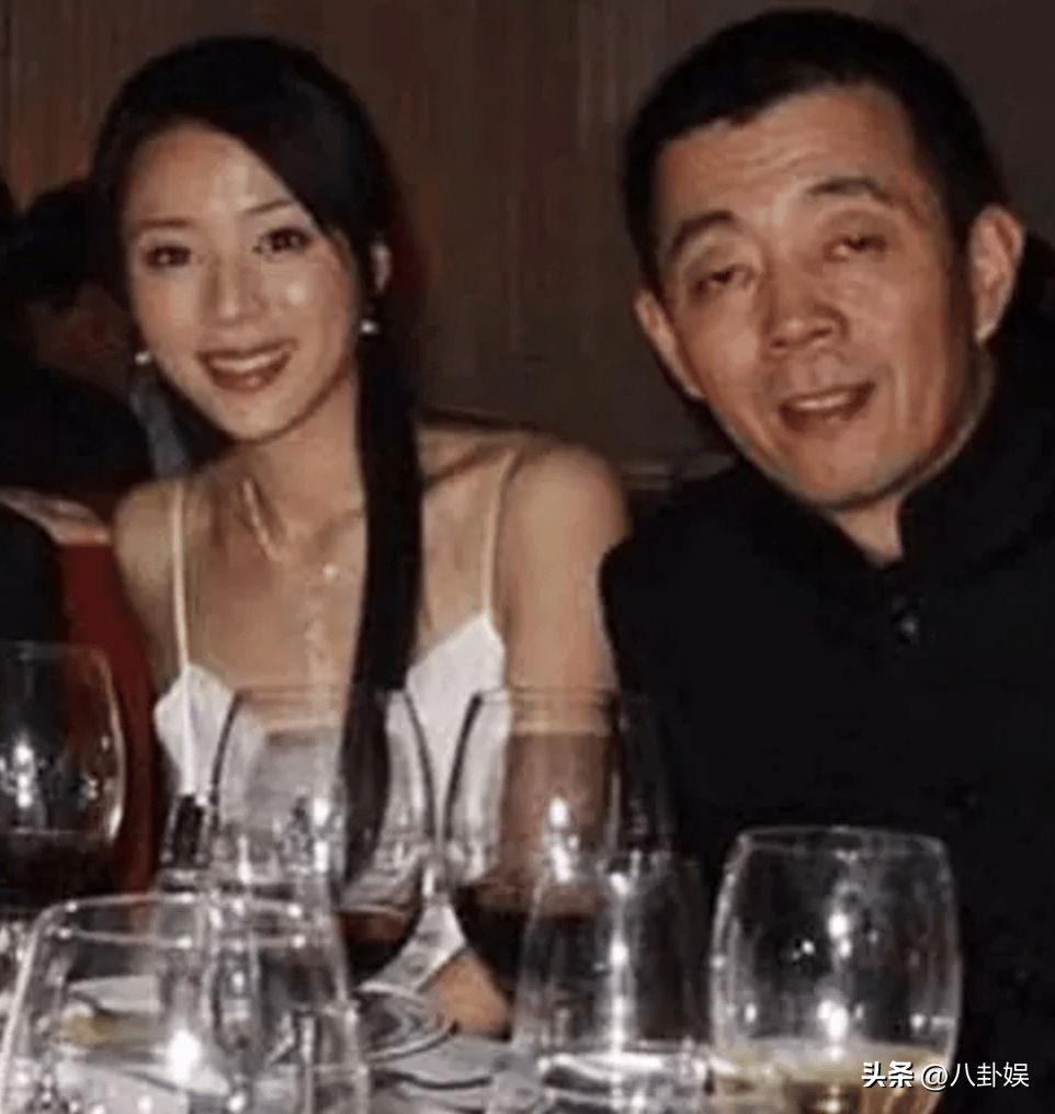 导演选角如选妃?这四位漂亮女星被导演娶回家,战斗力无人可比