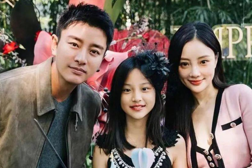 甜馨和王诗龄近况对比,明星育娃方式大不同,你更支持哪种?
