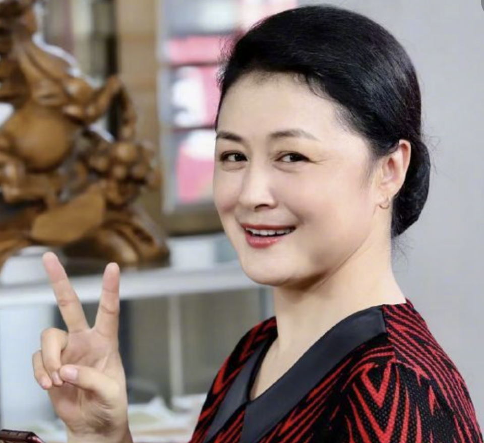 于月仙因车祸去世,背后原因引网友热议