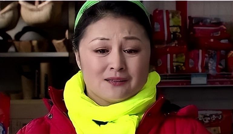 于月仙因车祸去世,背后原因引网友热议
