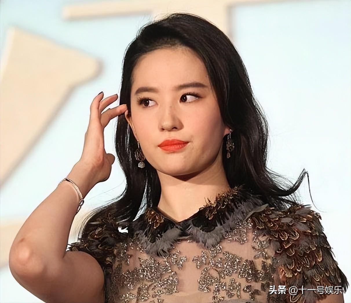 揭秘吻戏背后的压力与挣扎:吴彦祖何美钿水下亲吻镜头的幕后故事