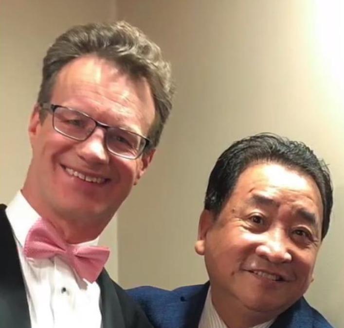 加拿大医生在中国商丘的七年医疗援助:跨越语言障碍,赢得民众爱戴