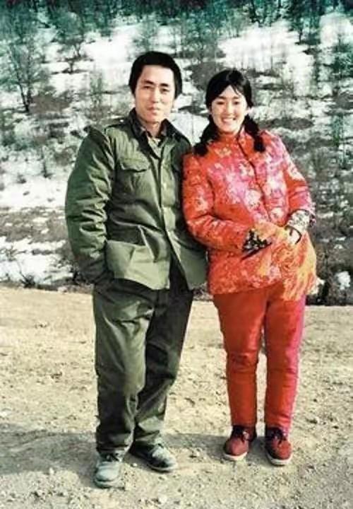 张艺谋与陈婷的爱情故事:从选角到怀孕,娱乐圈的佳话