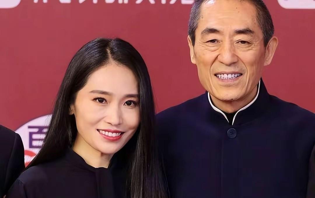 张艺谋与陈婷的爱情故事:从选角到怀孕,娱乐圈的佳话