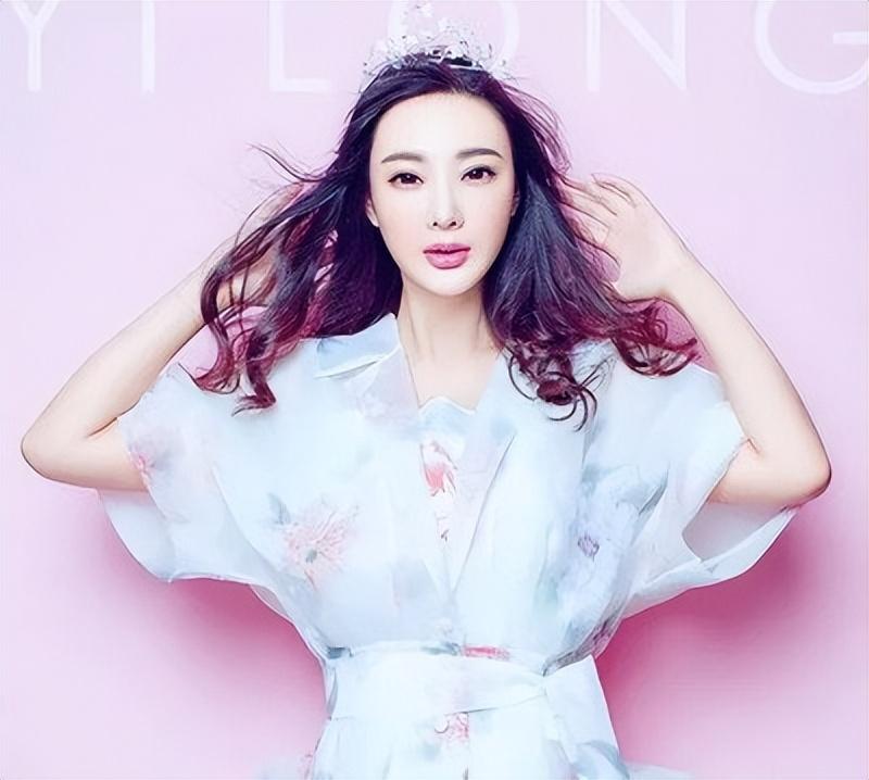 逆风翻盘!王李丹妮从普通女孩到励志偶像的娱乐圈之路