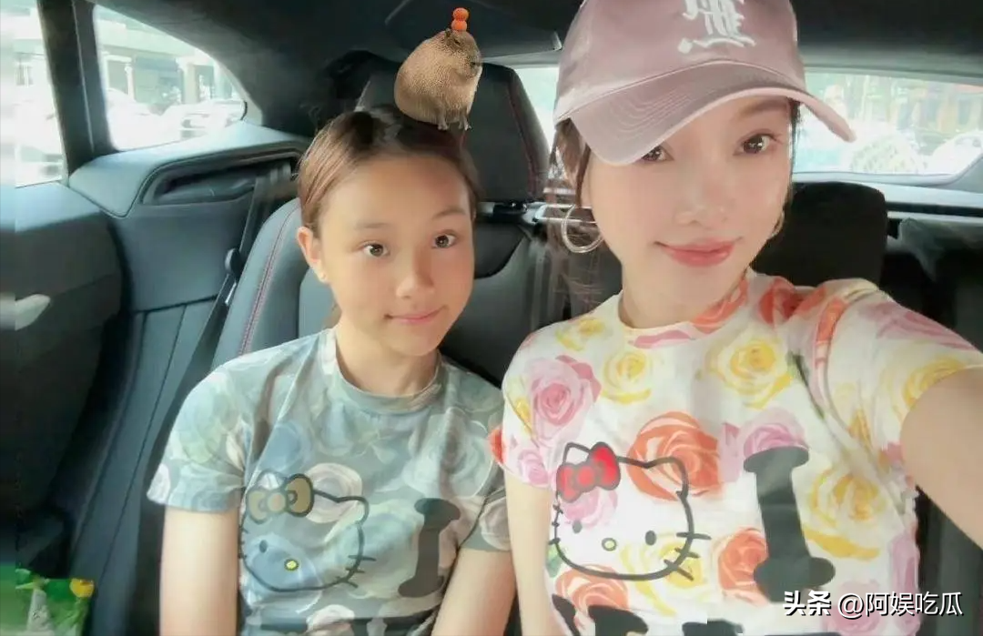 李小璐贾乃亮婚姻:不被认可的悲伤,事业爱情双丰收的背后