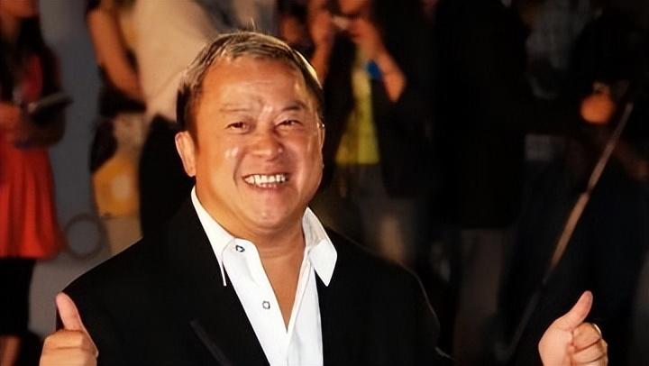 曾志伟:从被宠坏的小阿哥到香港影坛红人,家世背景惊人