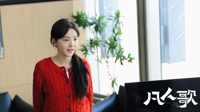 凡人歌热度稳站第一,主角演技排名引热议