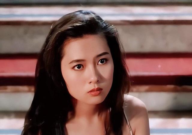 李丽珍:娱乐圈中的璀璨明星,才华横溢的多面典范