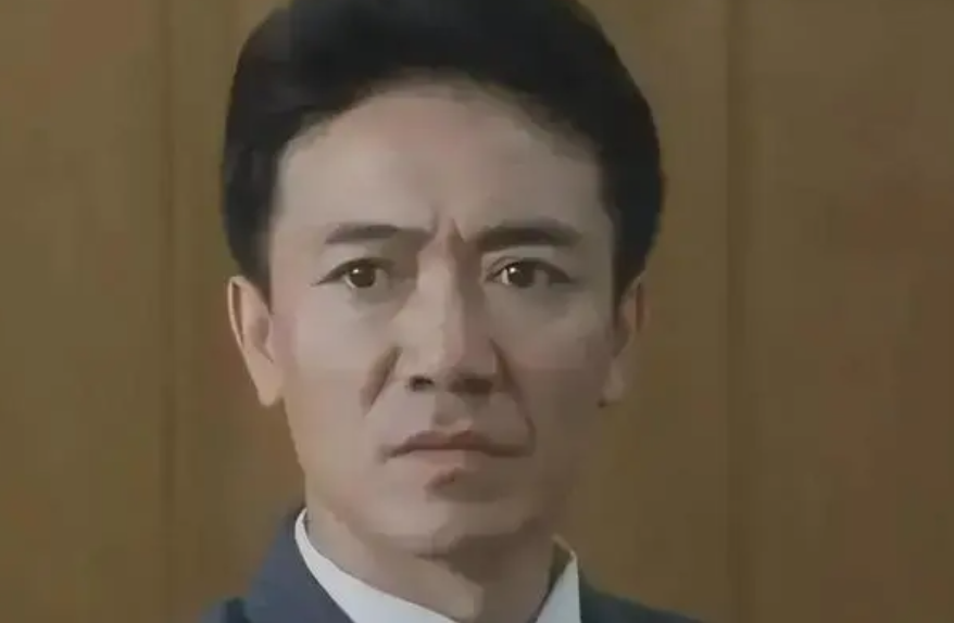 李幼斌被儿子怨恨 30 年,抛妻弃子的行为让他遗憾终生