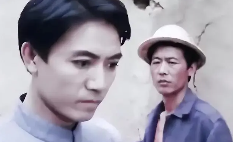 李幼斌被儿子怨恨 30 年,抛妻弃子的行为让他遗憾终生