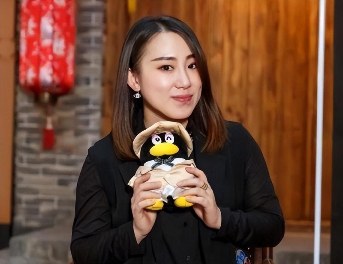 丫蛋:从春晚小品不差钱爆红到销声匿迹,背后的故事令人唏嘘