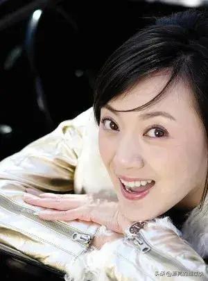 50 岁金玉婷:从春晚钉子户到销声匿迹,她到底经历了什么?